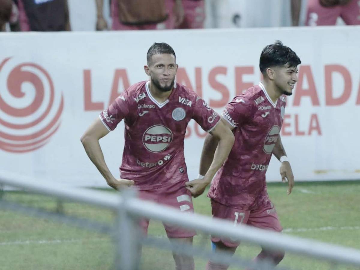 Bronca del Real España vs Motagua, agresión, estreno de goleadores y bellas chicas
