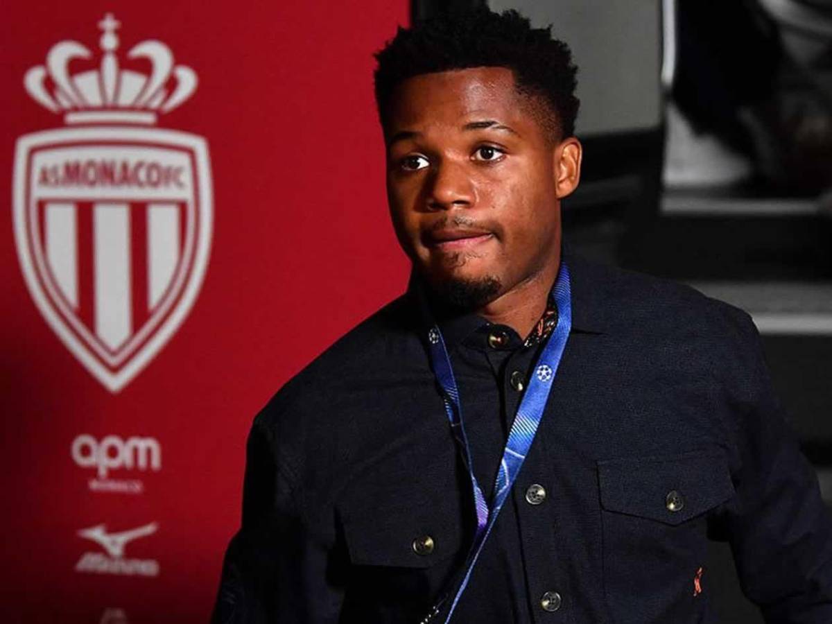 Flick no lo quiere ver ni en entrenamientos y le pide al Barcelona que lo venda o regale