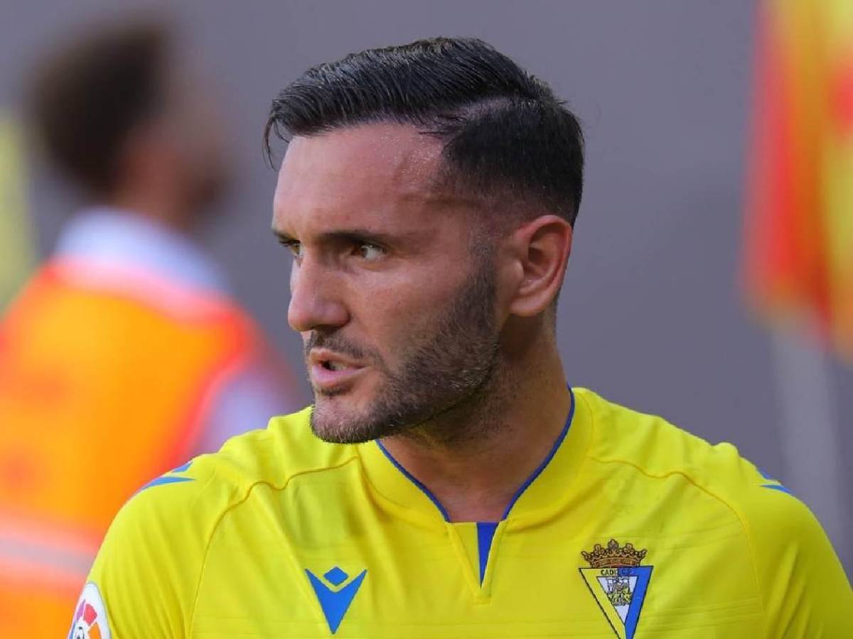 Duro relato: “Mis padres me abandonaron y ahora me piden dinero de por vida”