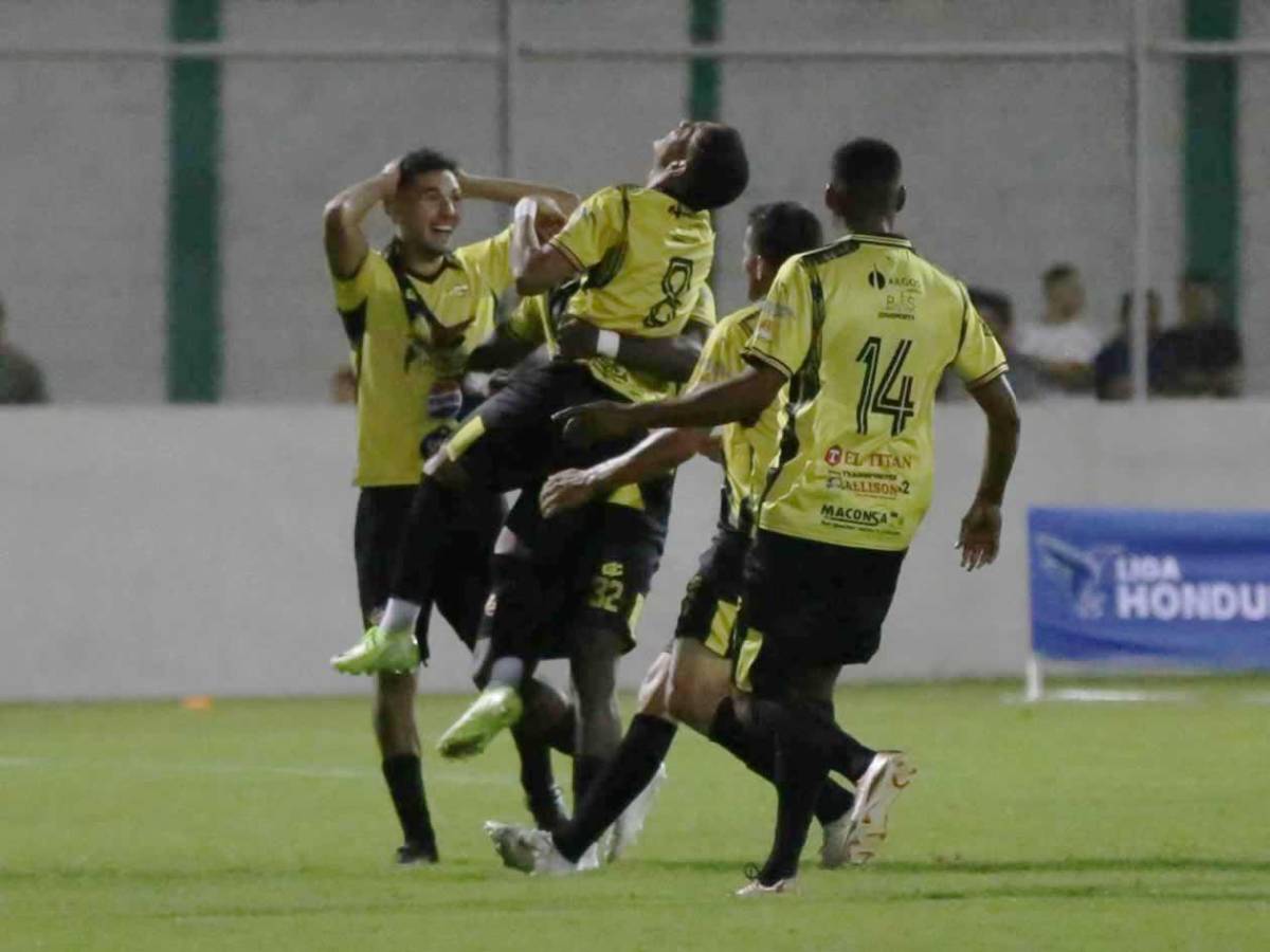 No se vio del Génesis vs Olimpia: bronca, risas, polémica y linda mamá