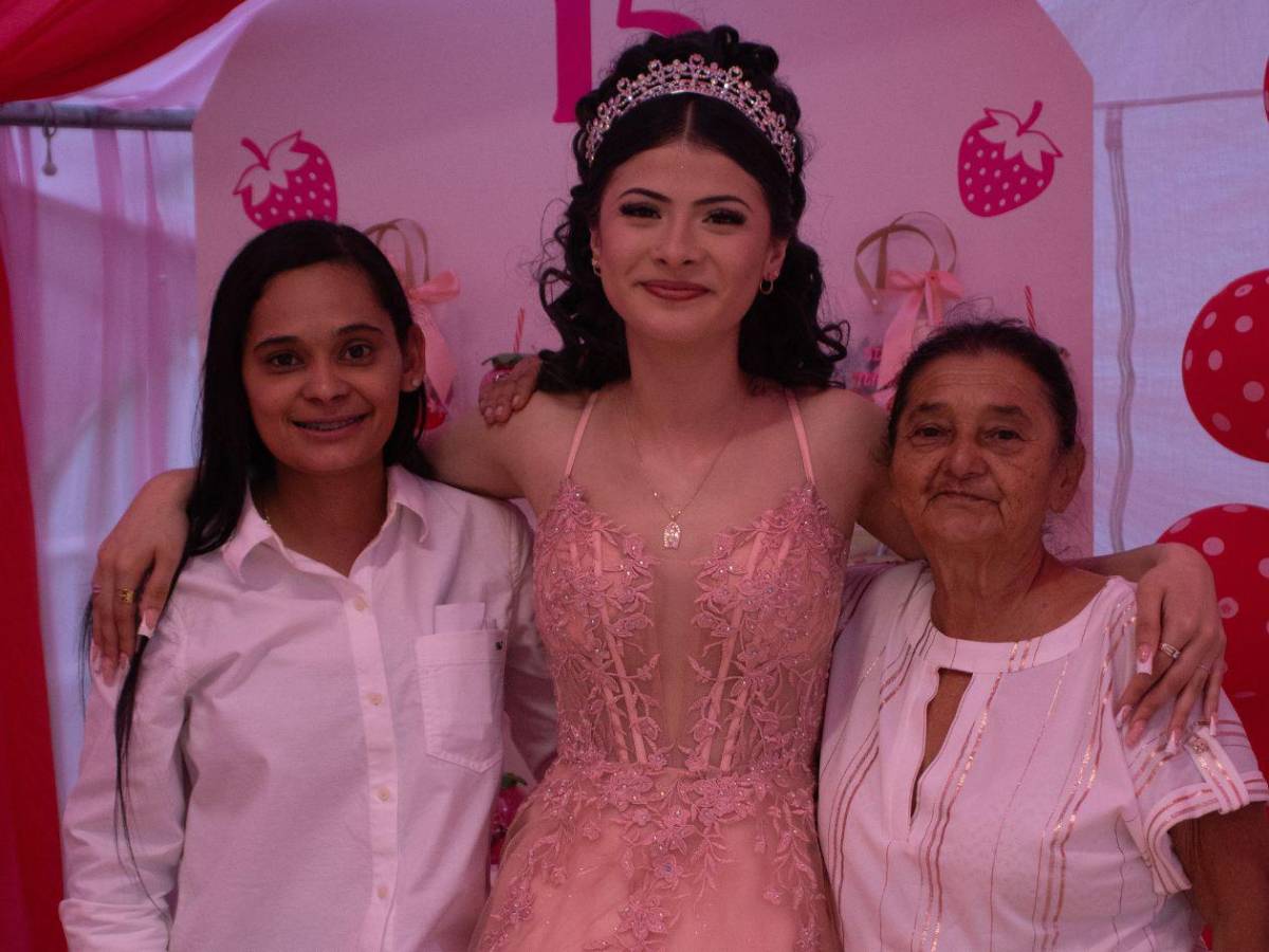 La princesa de la noche: Los quince años de Natalie Nicole