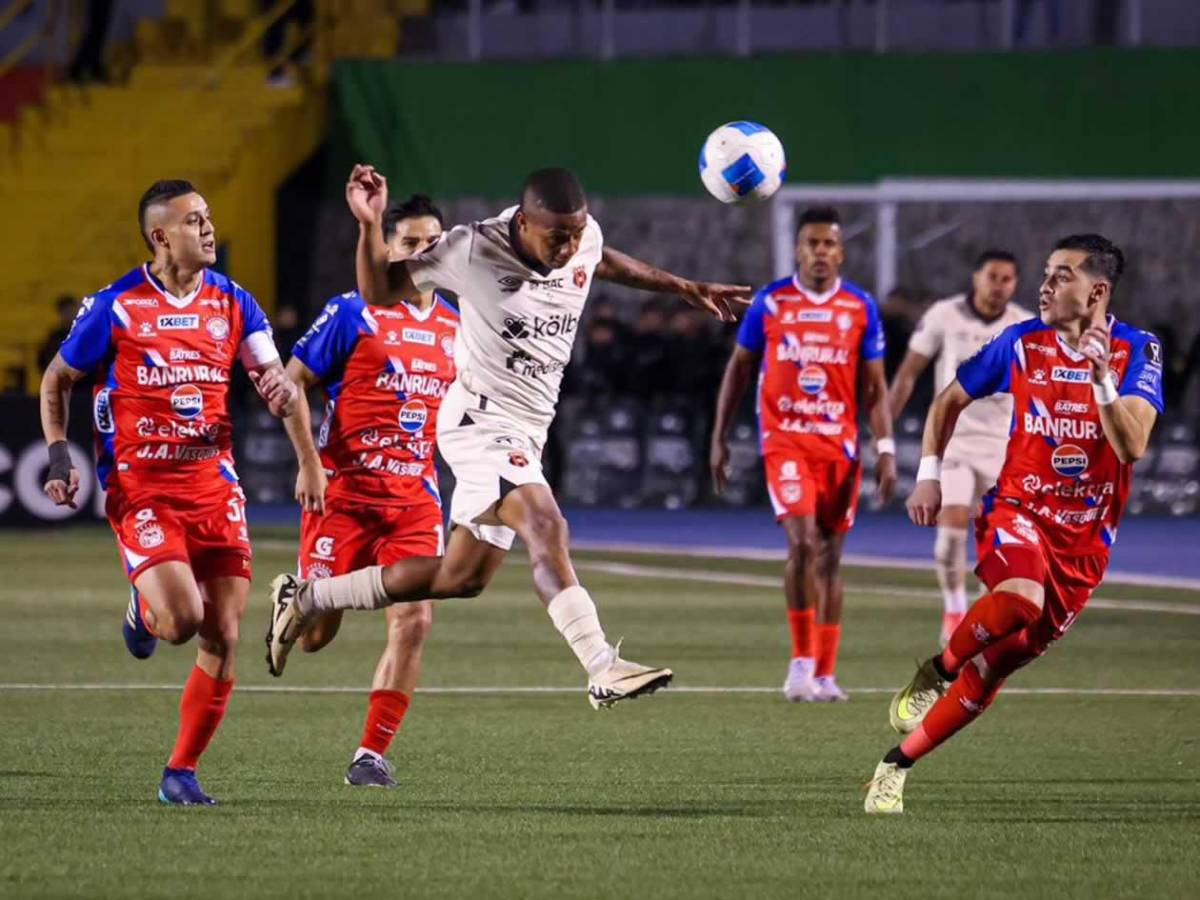 Concacaf sanciona y exige a equipo devolver premio de la final de Copa Centroamericana