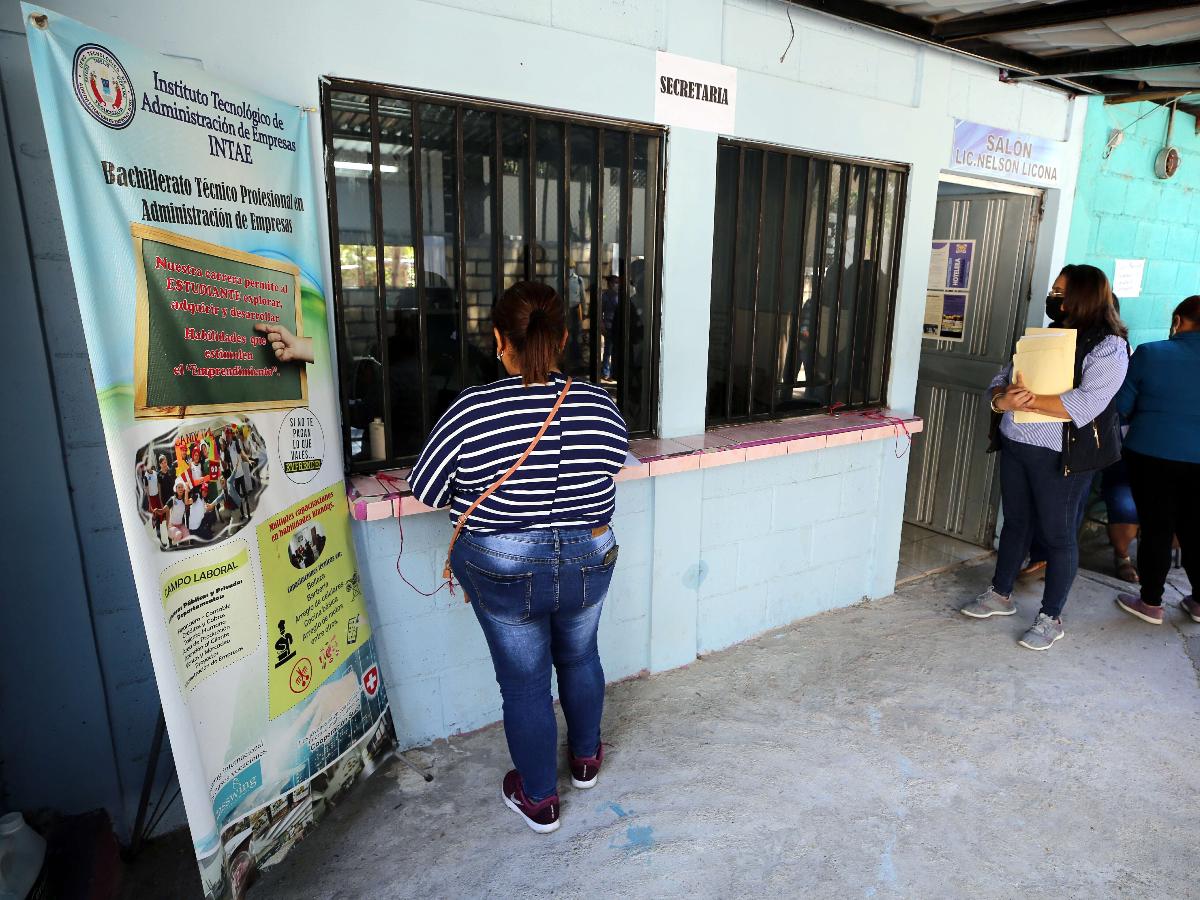 Matrícula escolar inicia el 16 de enero en sistema público