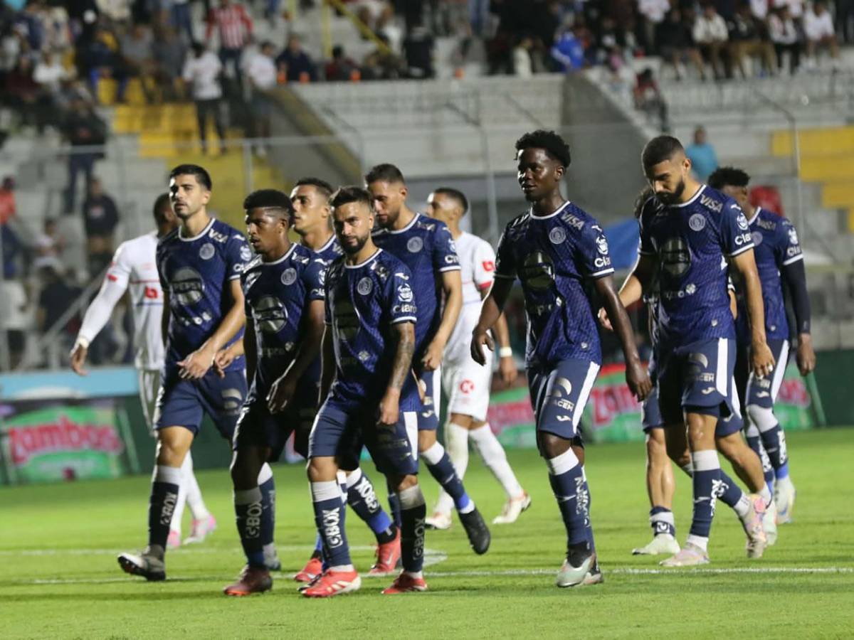 Olimpia destrozó a Motagua, Espinel eufórico, tristeza azul y enfado de Javier López