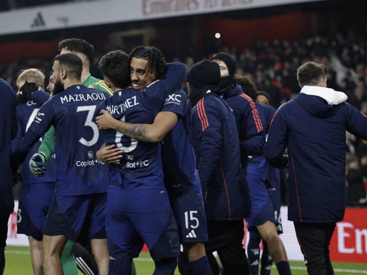 Manchester United hace la hazaña y elimina al Arsenal