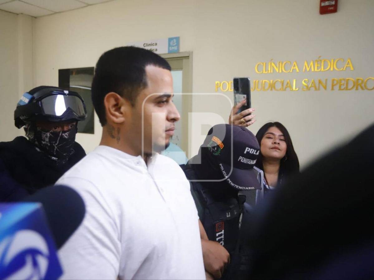 Presuntos sicarios, alias El Texas y El Diablo, llegan a los juzgados de San Pedro Sula