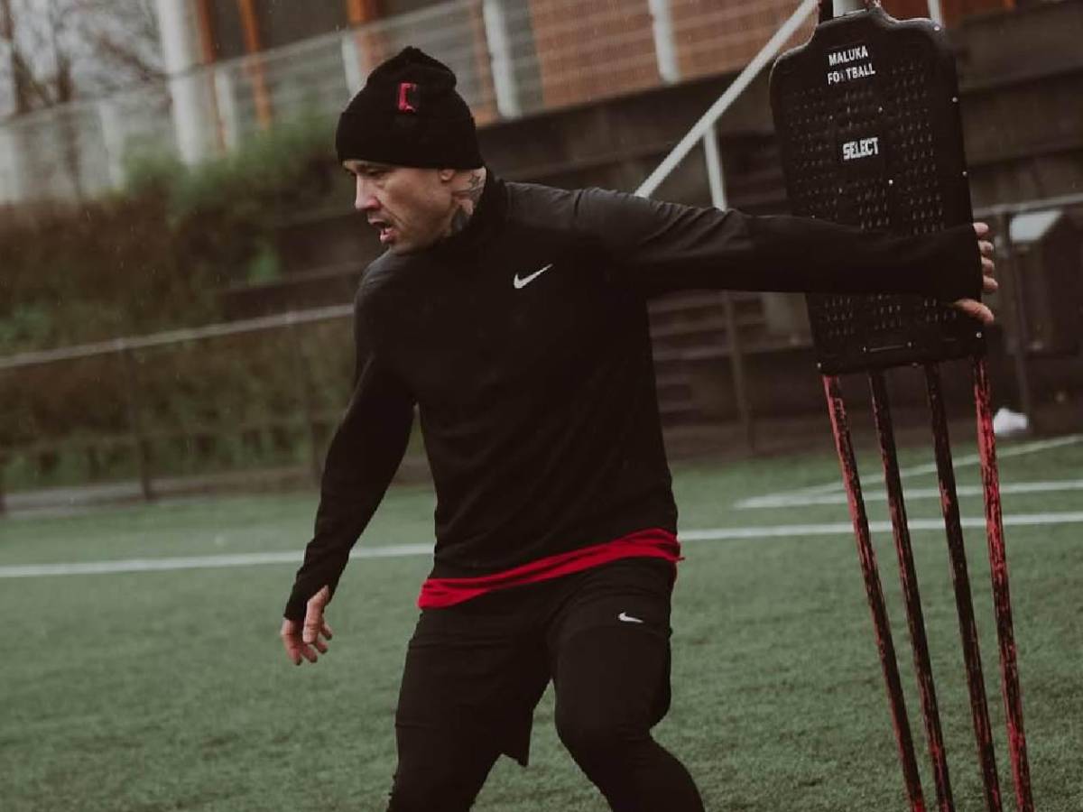 Jugó un Mundial y revela que pidió un préstamo a criminal para saldar deudas