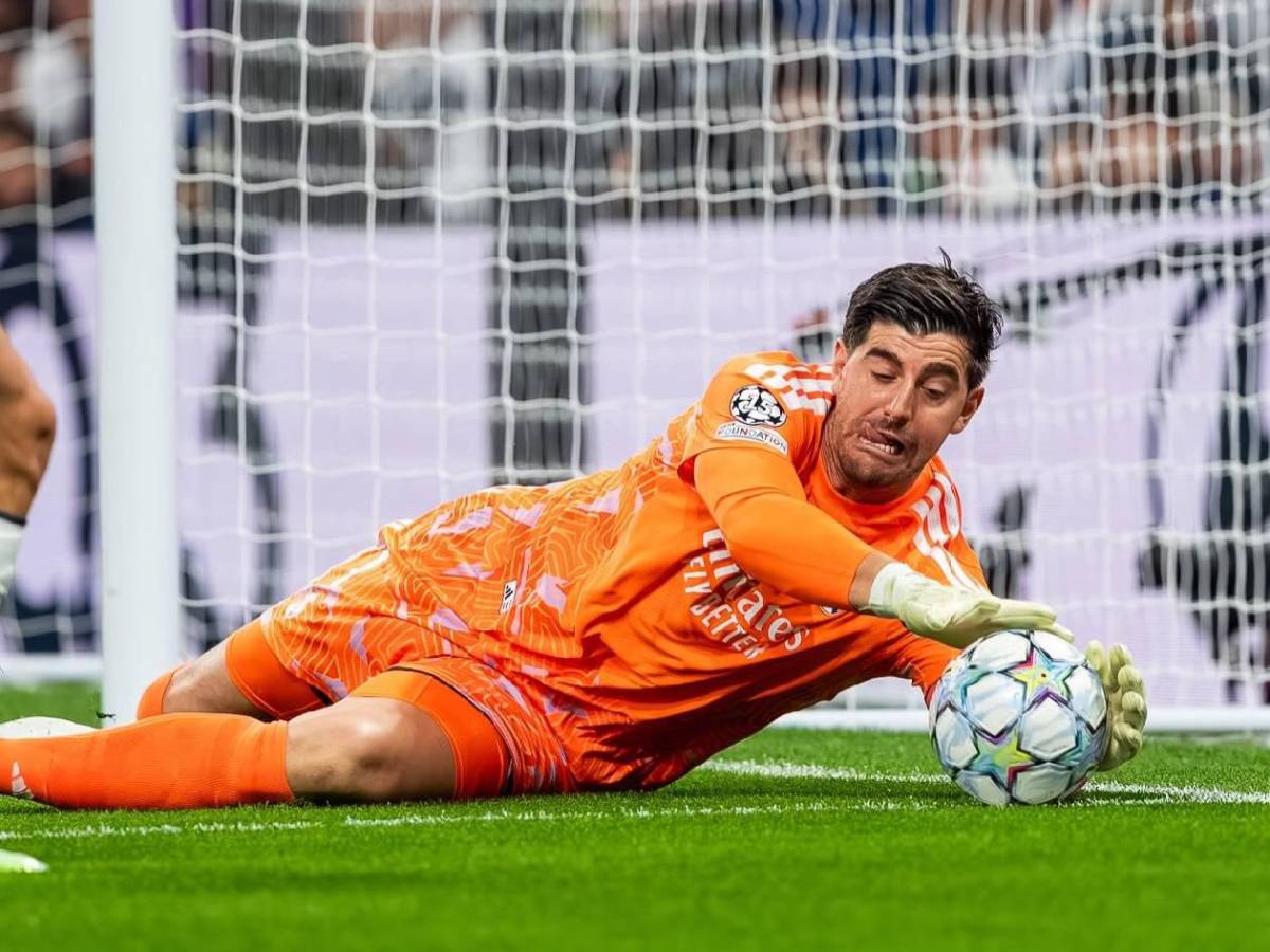 Courtois vive calvario antes de El Clásico: quiso jugar y terminó fuera por increíble motivo
