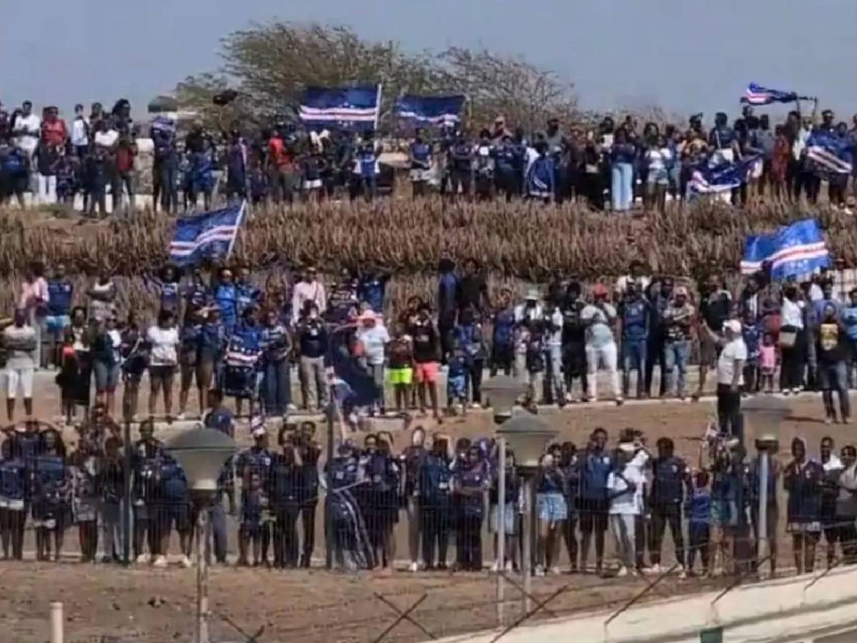 Cabo Verde desata locura, Vozinha aprovechó su fama y sorprende con lo que hizo