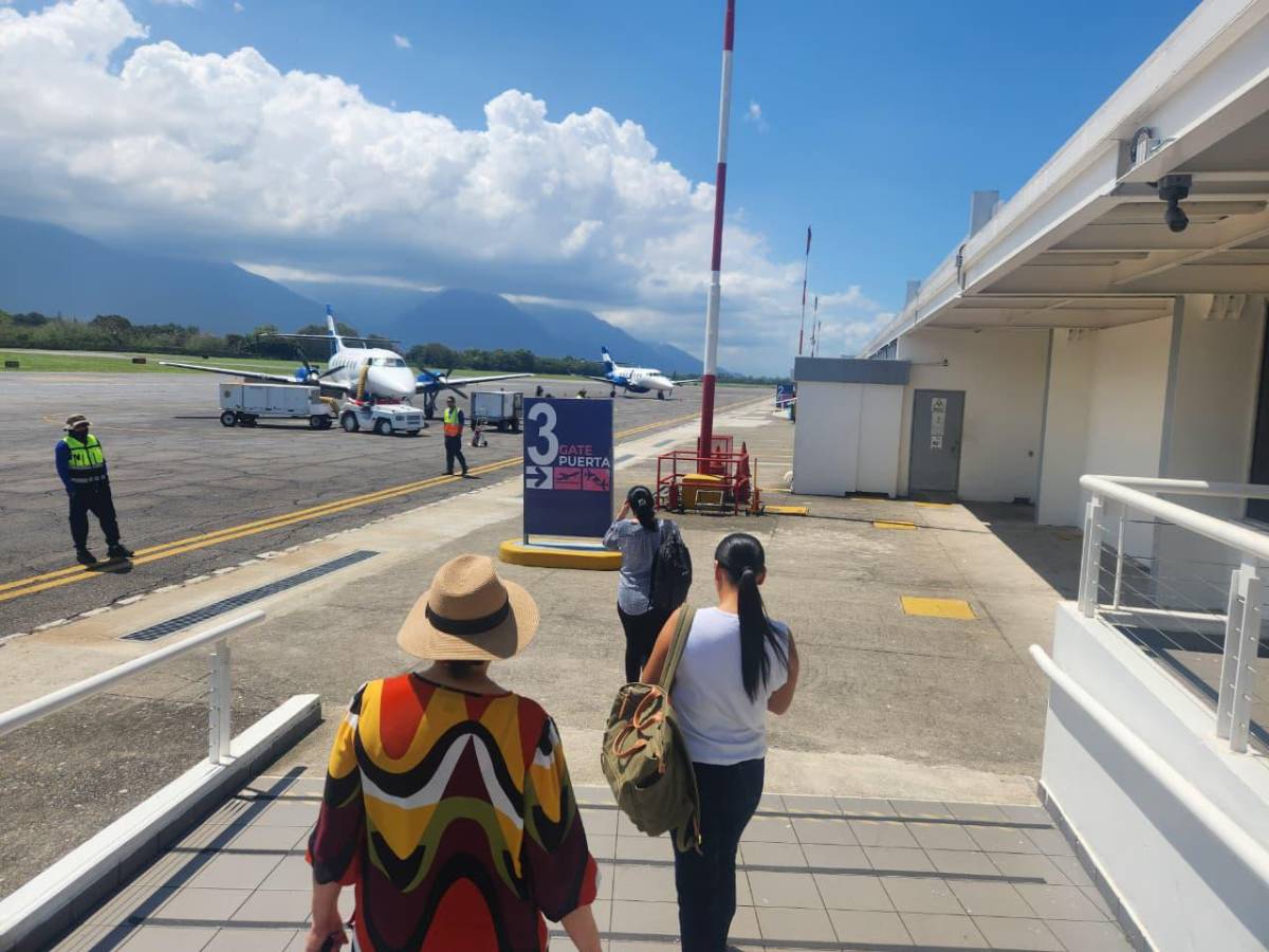 ¿Cuánto cuesta viajar a Islas de la Bahía esta Semana Santa?