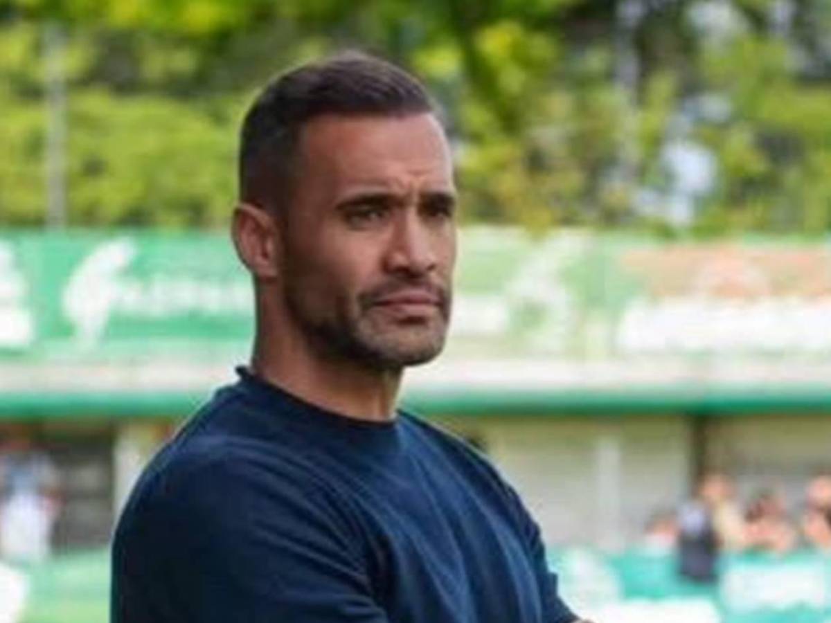 Revelan causa y estado del técnico del Independiente que se desplomó en pleno partido