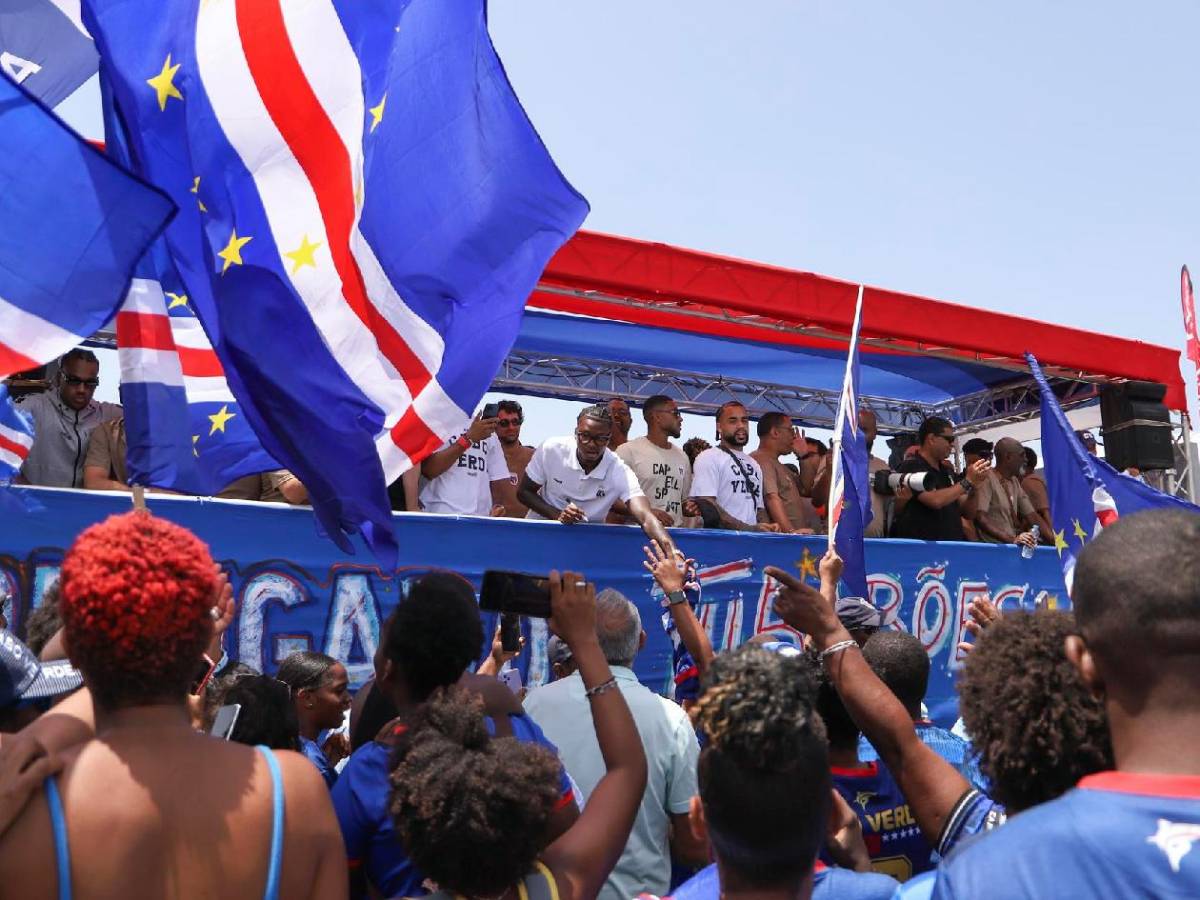 Cabo Verde desata locura, Vozinha aprovechó su fama y sorprende con lo que hizo