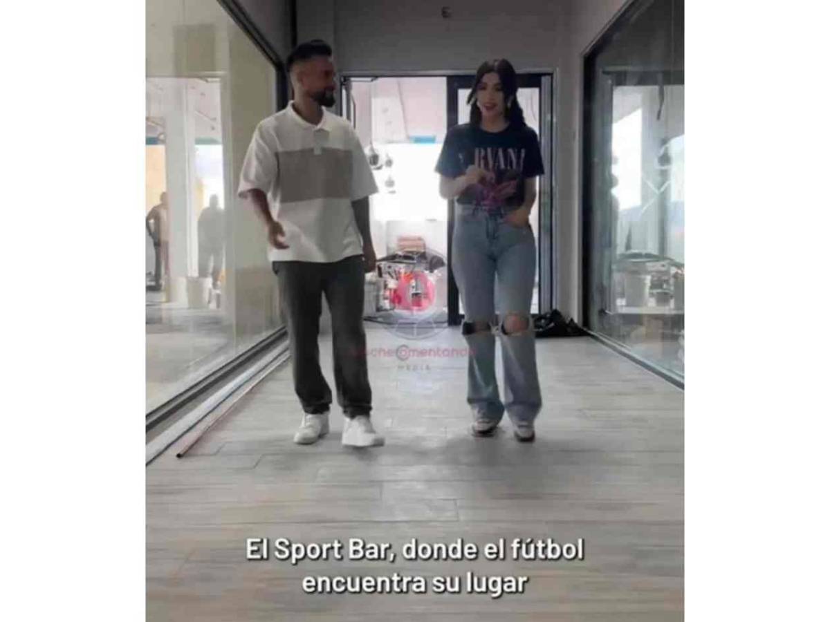 Laura Meza sorprende y es captada con jugador de Motagua por curioso motivo