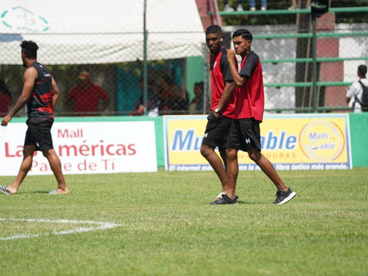 Chicas roban suspiros en la final y ambientazo para el Choloma-Independiente