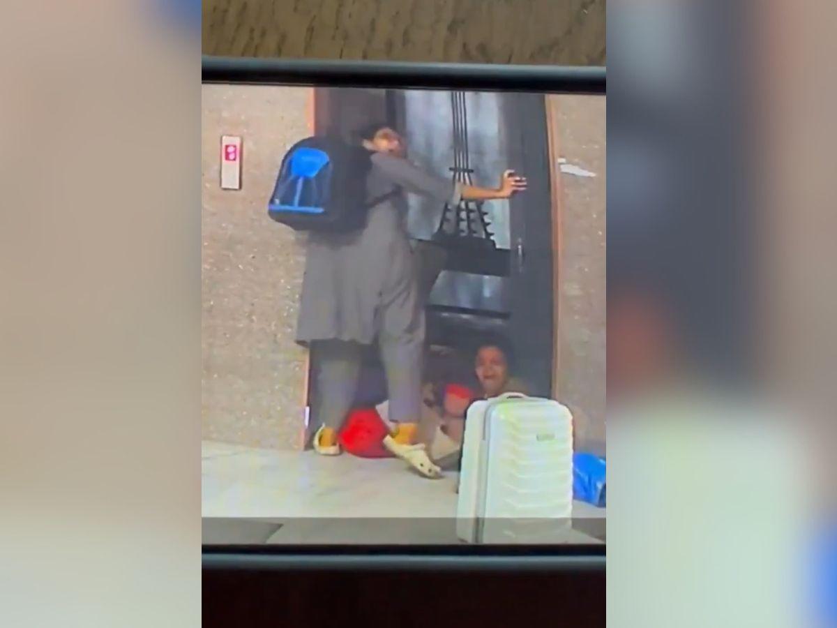 Mujer muere aplastada por un ascensor frente a su hija y su nieto