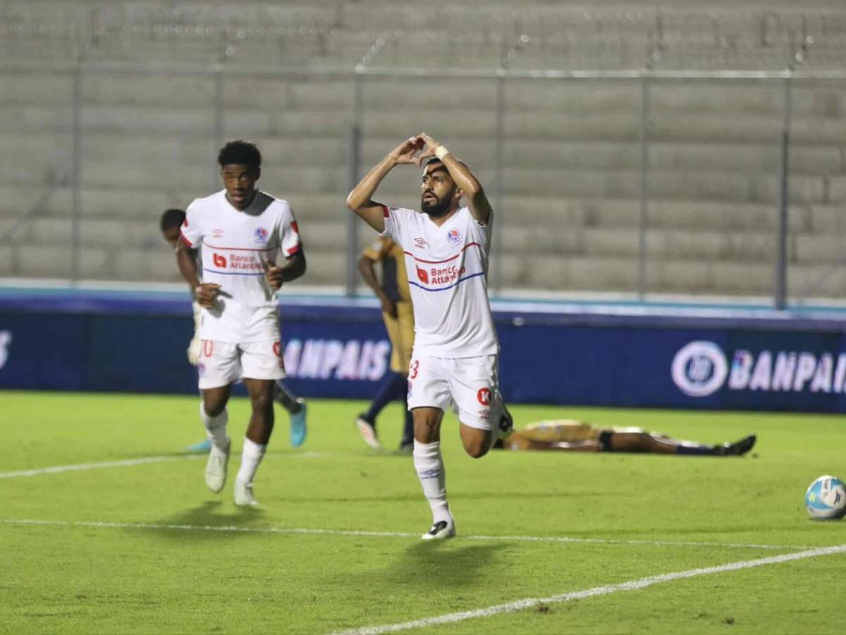 Olimpia triunfa, pero con mala noticia, famosos tiktokers y esposa de jugador enamora