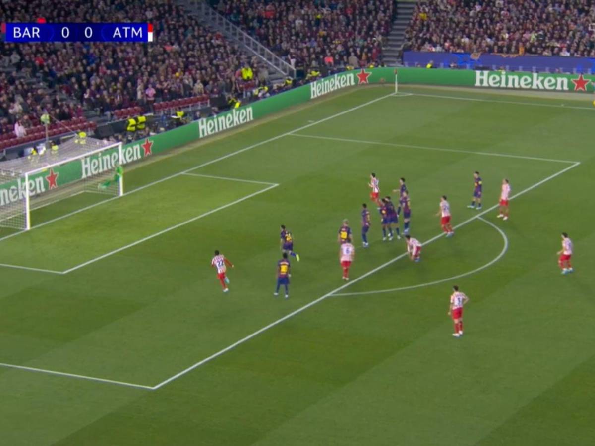 Atlético pega primero, penal no pitado al Barcelona e incidente previo al partido