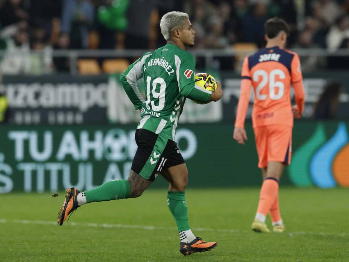 Pichichi Liga Española: Triplete de Ferran  asusta a Mbappé en tabla de goleadores