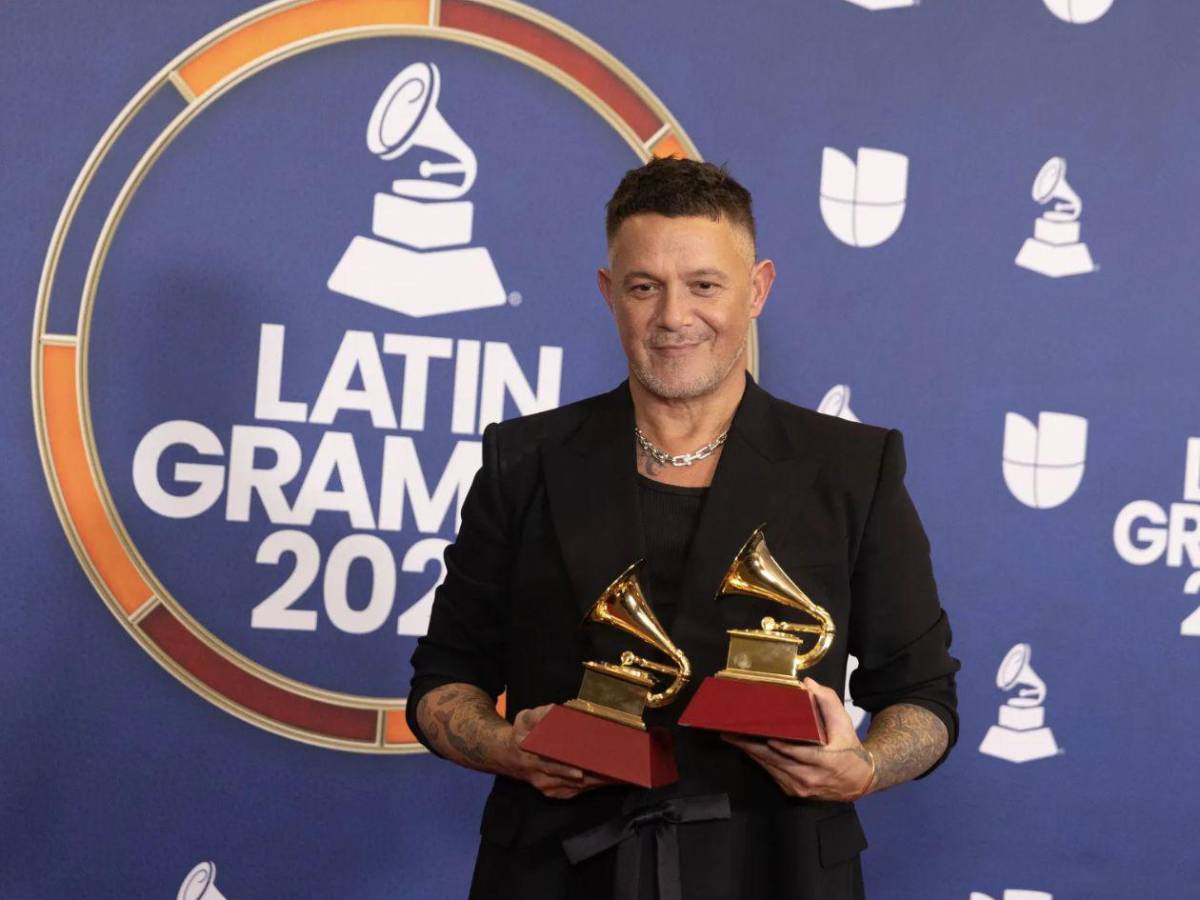 Alejandro Sanz se abre en cuerpo y alma en Cuando nadie me ve, su documental