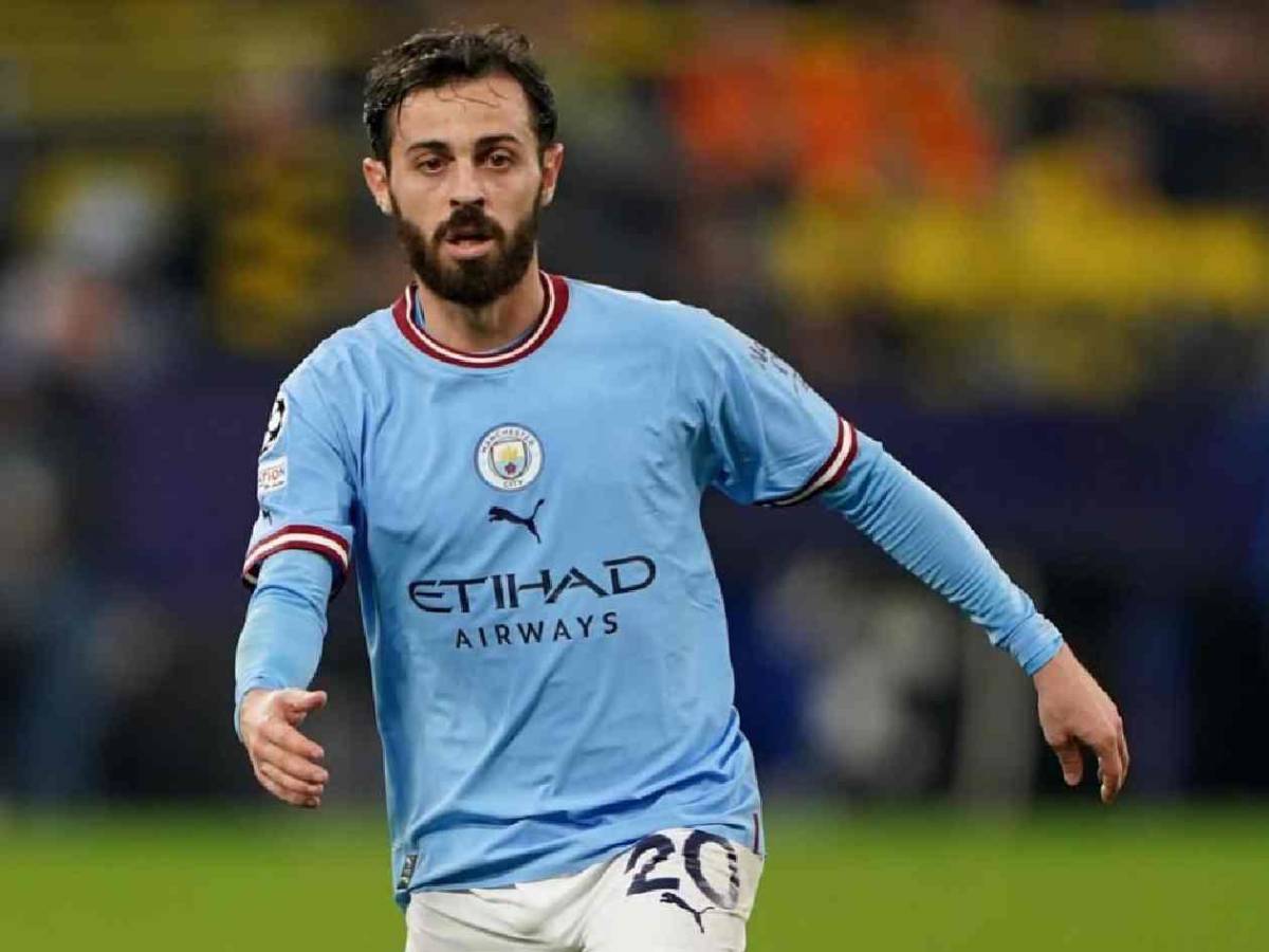 Se ofrece al Barcelona: llegaría como agente libre y revelan postura de Flick