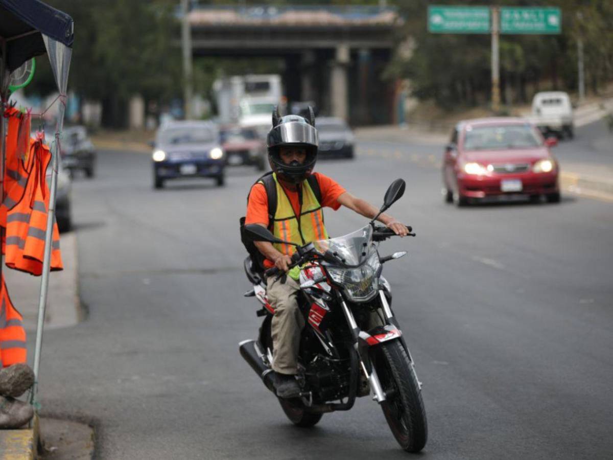 Este es el horario en que aplicarán multas por no usar chaleco reflectivo