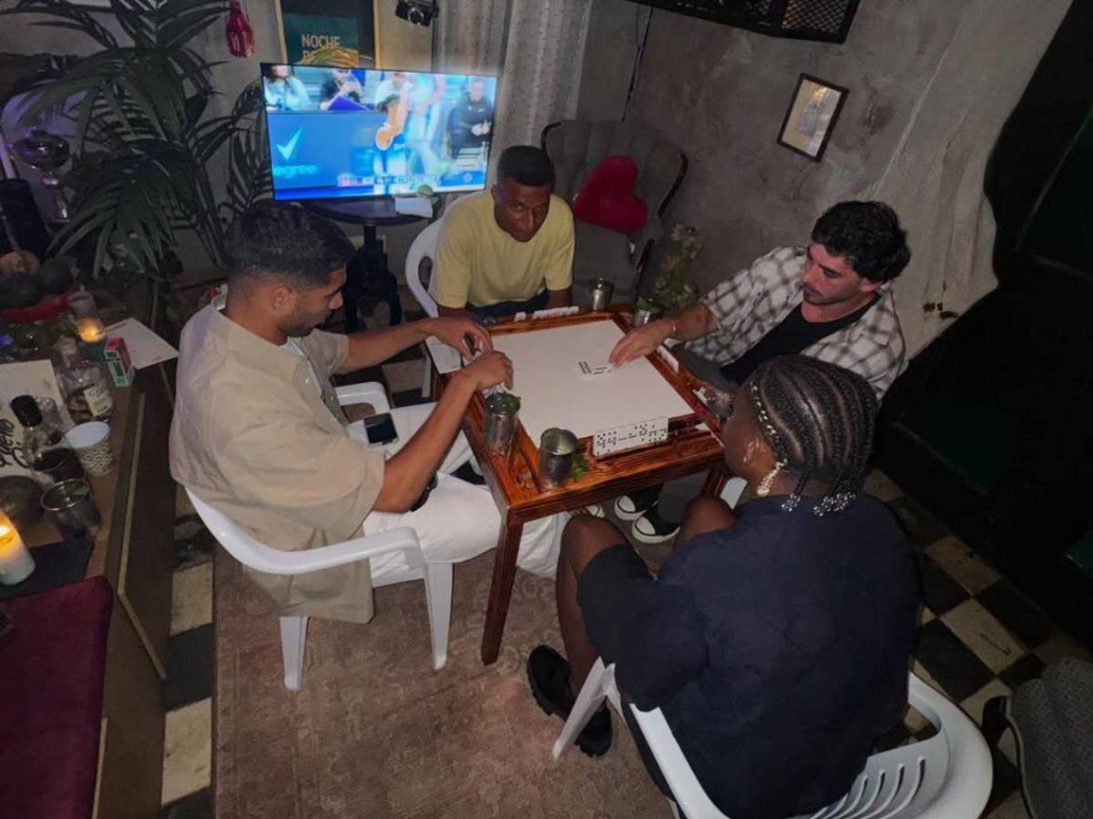 Vacaciones de lujo: Vinícius con su ídolo y Endrick celebrando su luna de miel