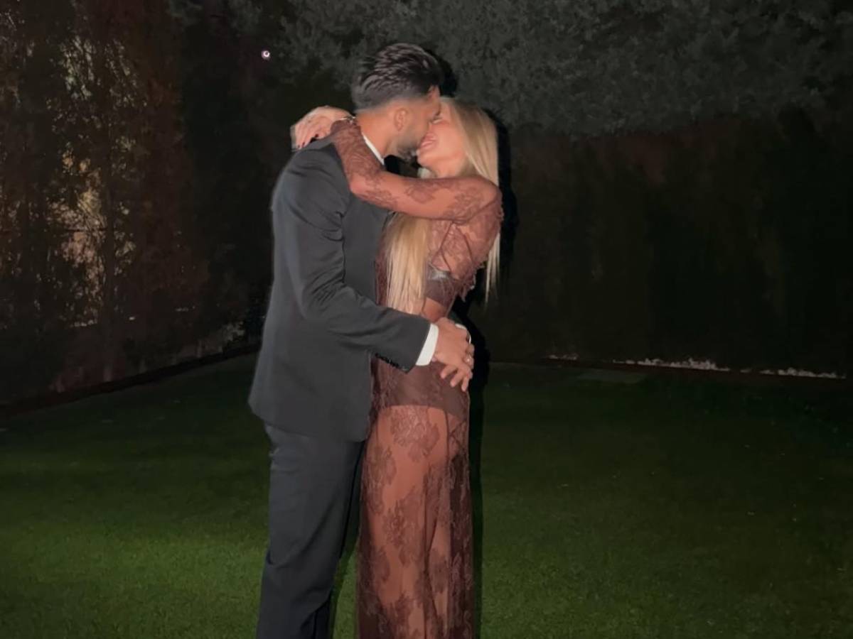 Explosivo romance: Futbolista le quita mujer a compañero y arden las redes