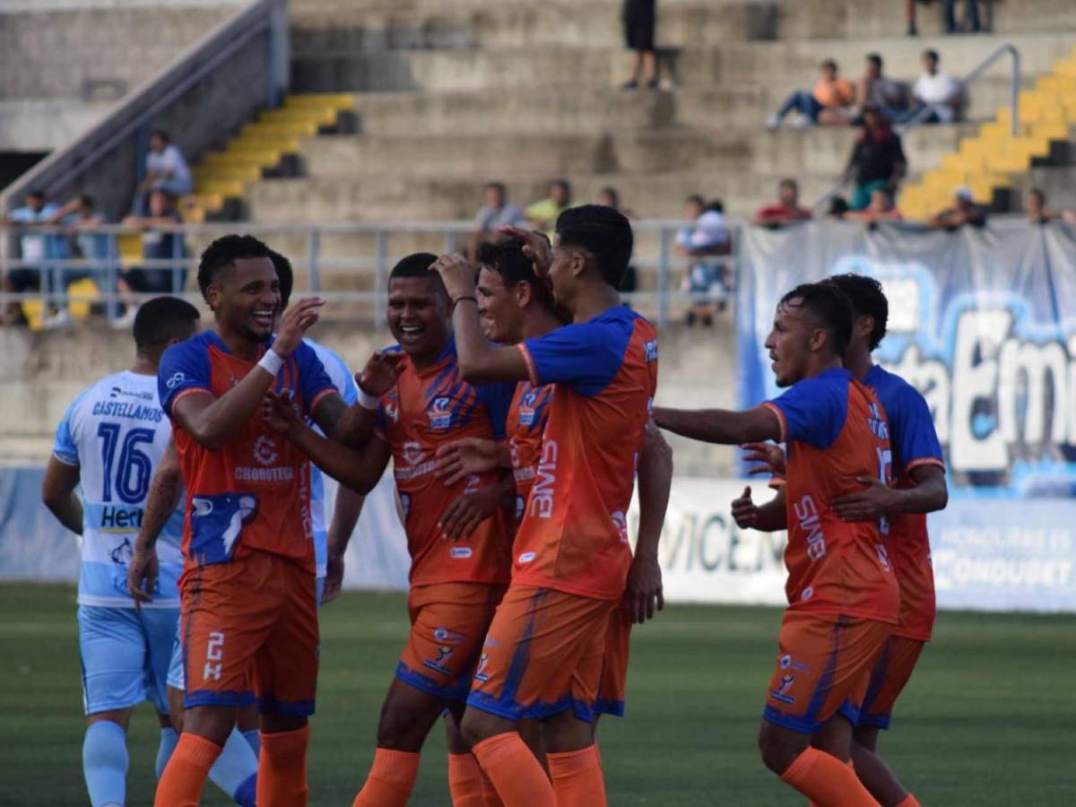 Respuesta de Benguché a un aficionado, locura de Olimpia en Choloma y mujer policía sorprendió