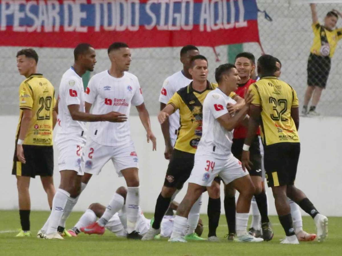 No se vio del Génesis vs Olimpia: bronca, risas, polémica y linda mamá