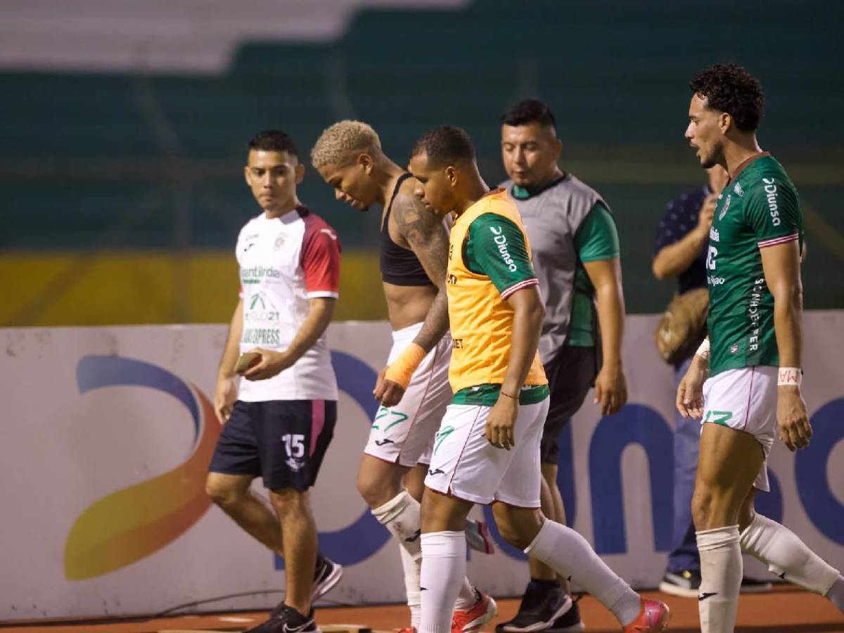 Sufrimiento de Marathón, jugador rompió en llanto, héroe inesperado y Victoria festeja
