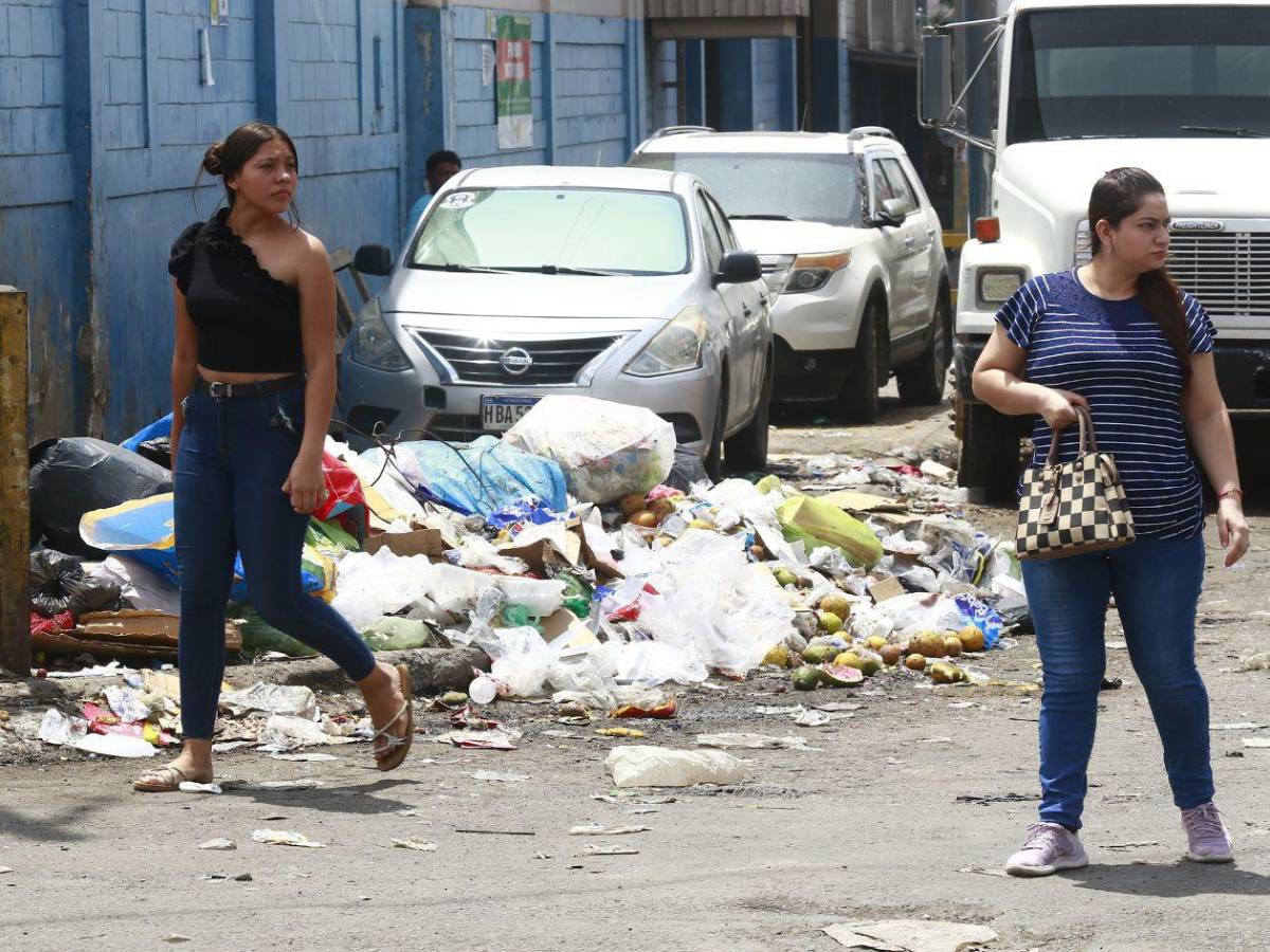 Basura “ahoga a San Pedro Sula, así lucen sus calles
