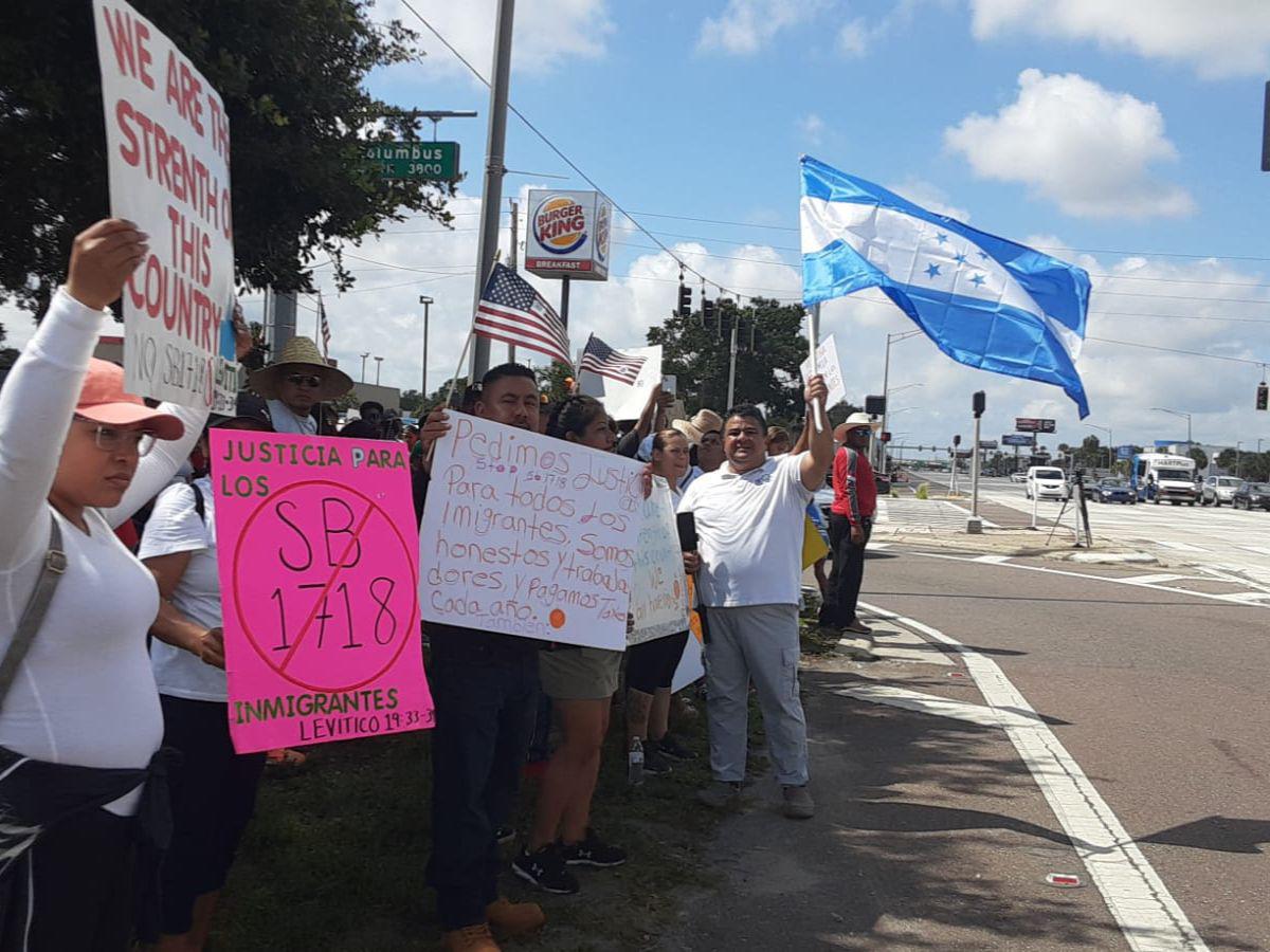 Latinos en Florida se van a paro en contra de la ley SB1718