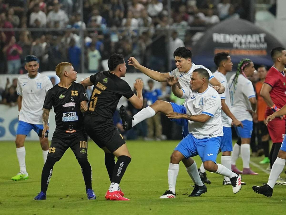 Tiktokers de Honduras festejan, Supremo conquista a Milagro, relajo y ¿quién es la chica de azul?