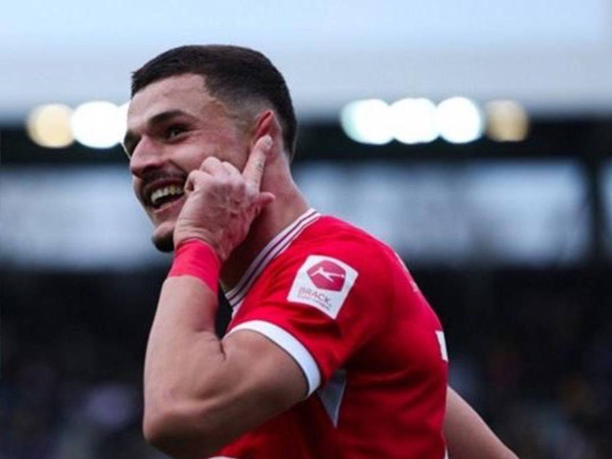 Barcelona lo pone en venta, destino de Julián Álvarez y PSG va por un fichajazo