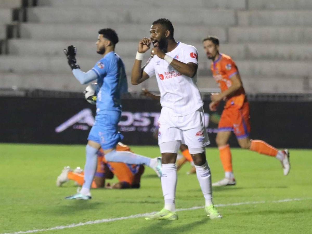 Vuelve a Olimpia tras estar marginado, festejan triunfo y tristeza de UPN