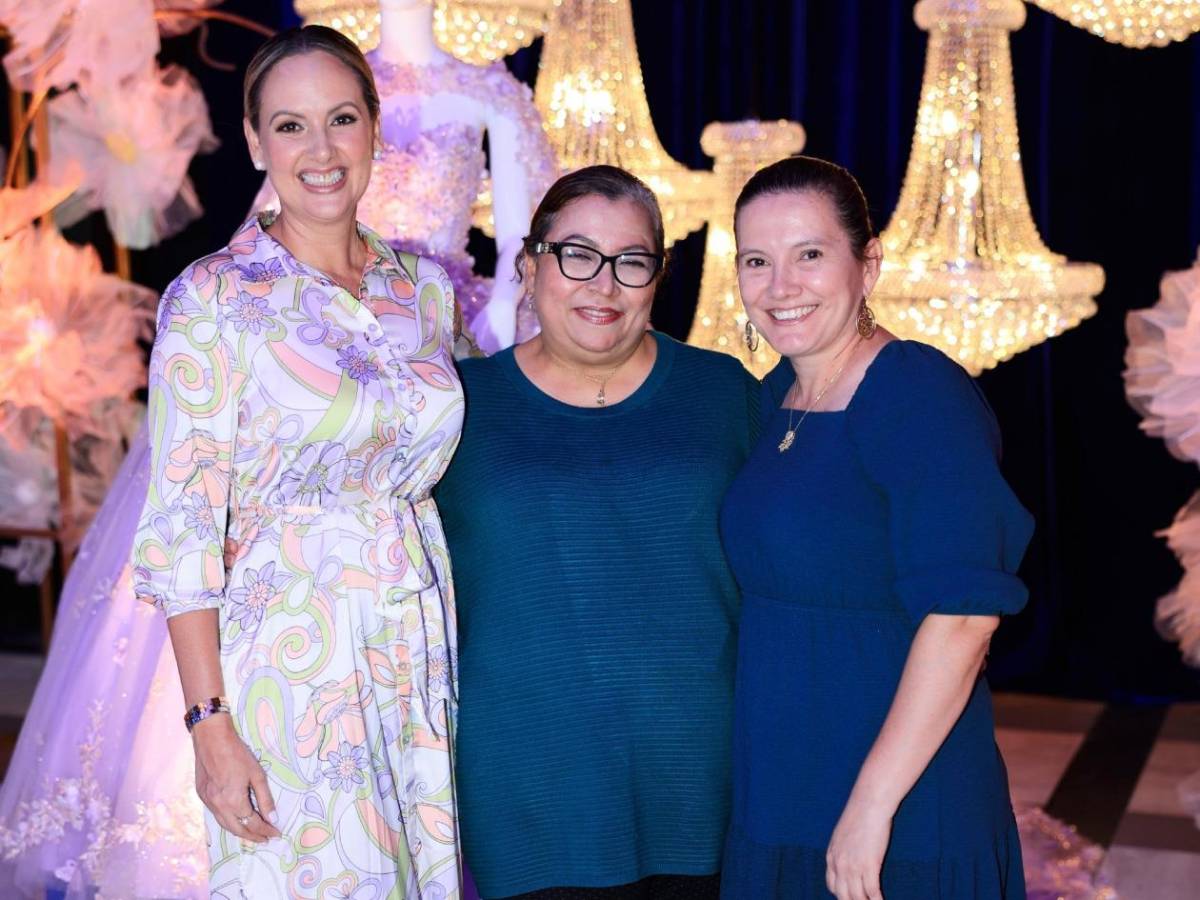 Celebran alianza estratégica con coctel empresarial en SPS