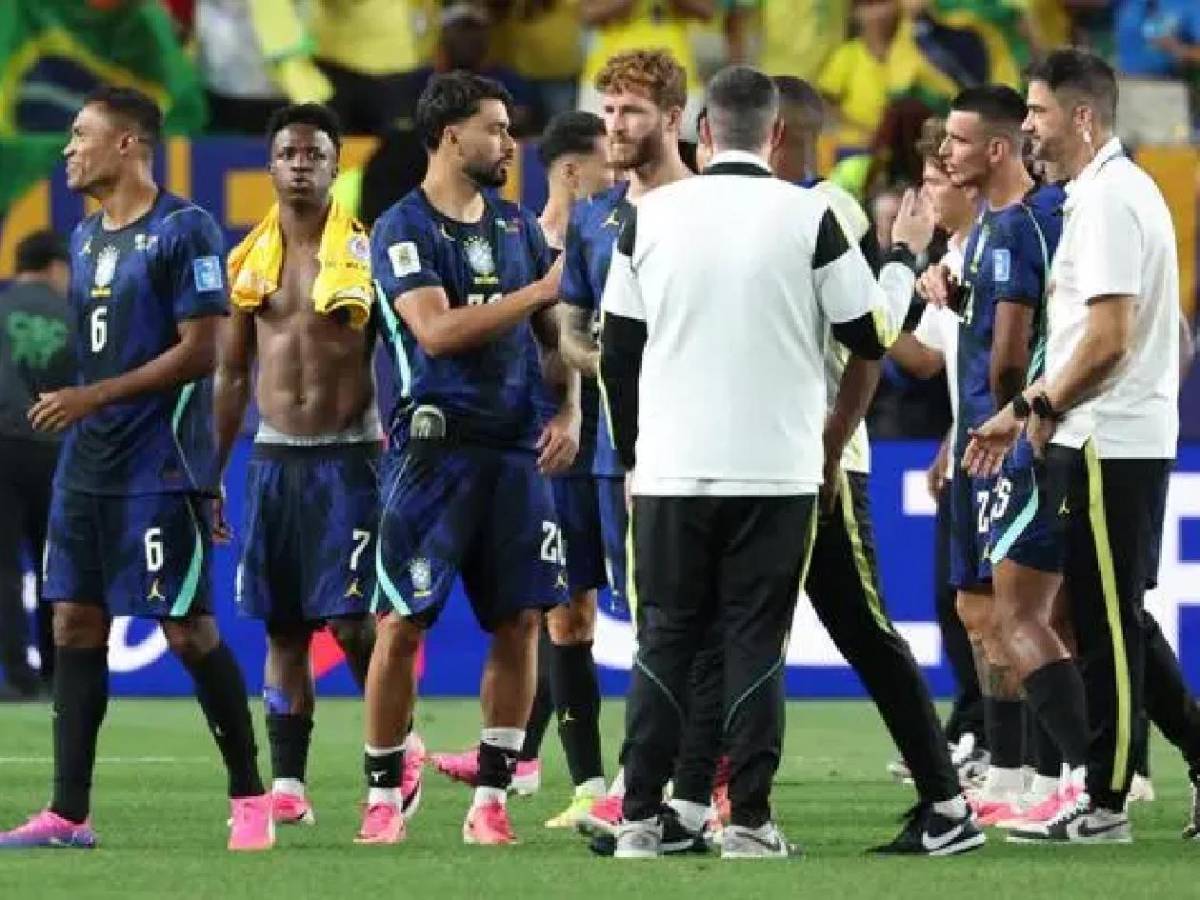 Dolor del primer eliminado del Mundial, show de Vinicius y preocupación por Raphinha