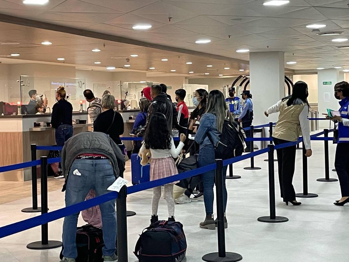 Honduras impone requisitos más estrictos de visa para ciudadanos de 120 países