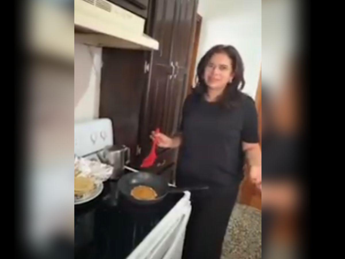 Esto es lo que hace Rixi Moncada un domingo en casa