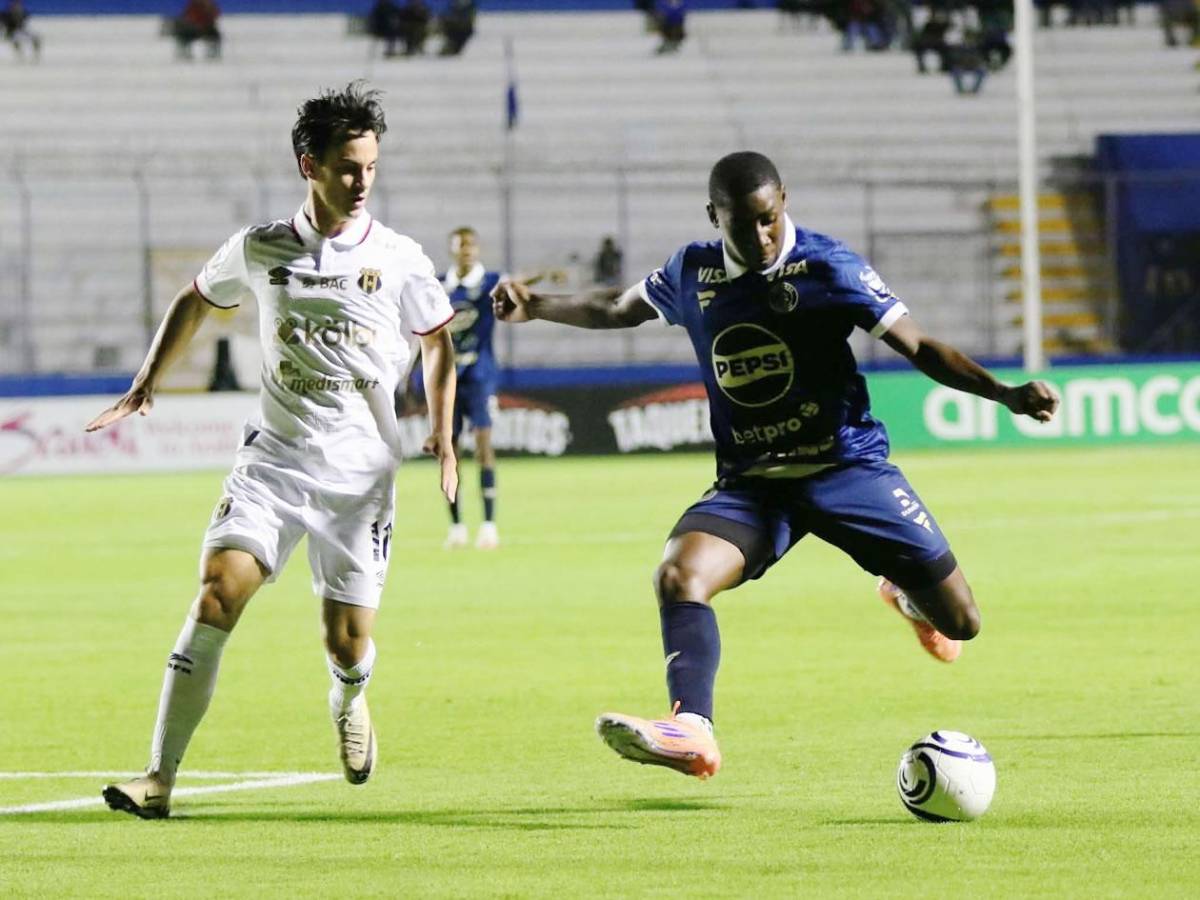 Motagua decepciona, la pelea de Javier López y la hermosa tica del Alajuelense que cautivó