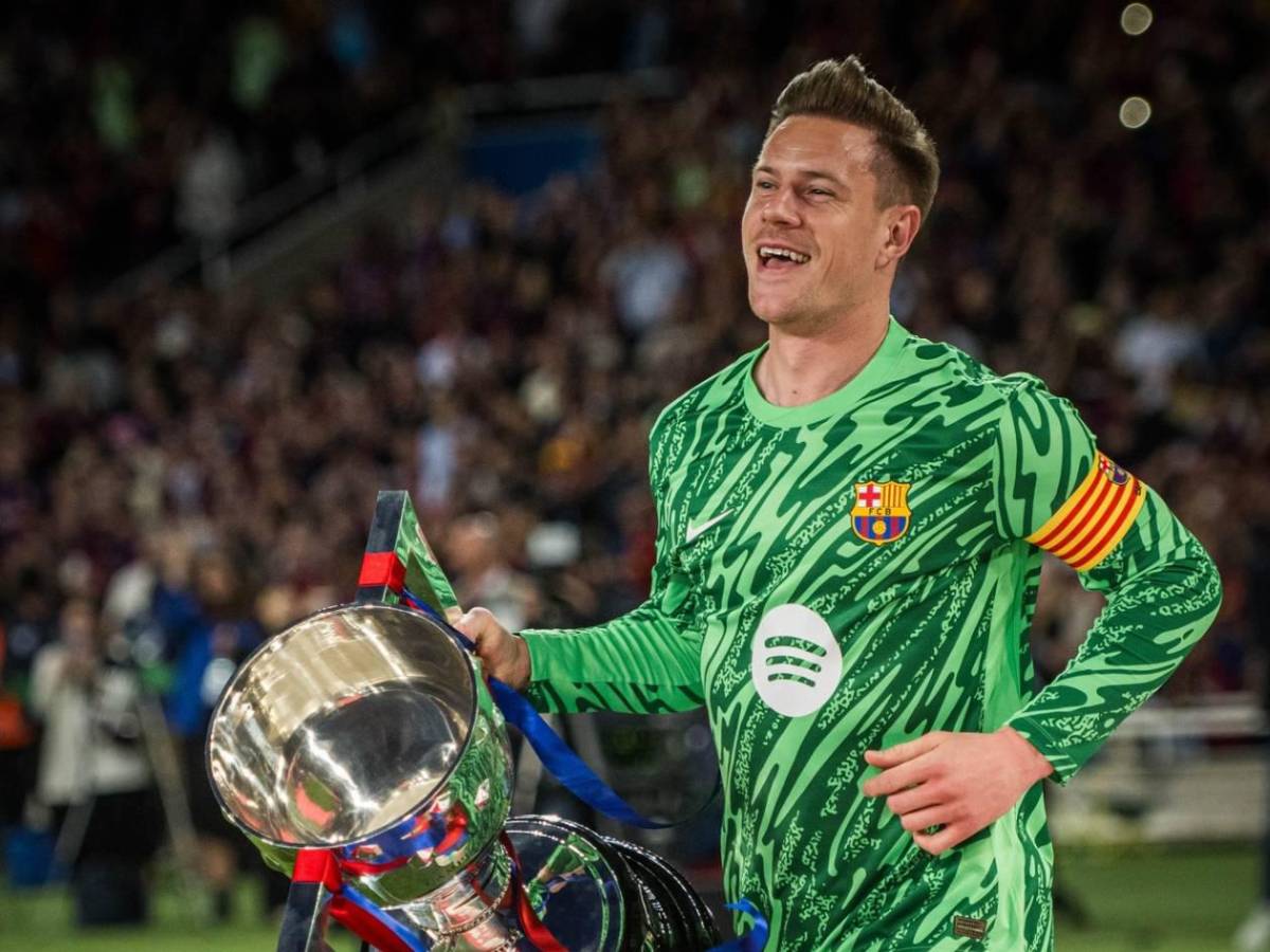 Rival del Real Madrid va por cinco fichajes galácticos, un crack del Barcelona