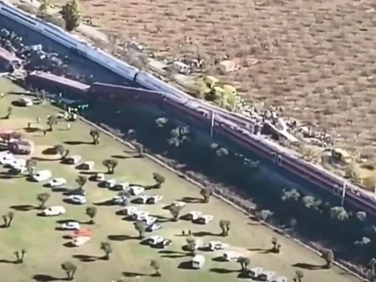 Dos trenes chocan y dejan al menos 64 muertos y decenas de heridos en España