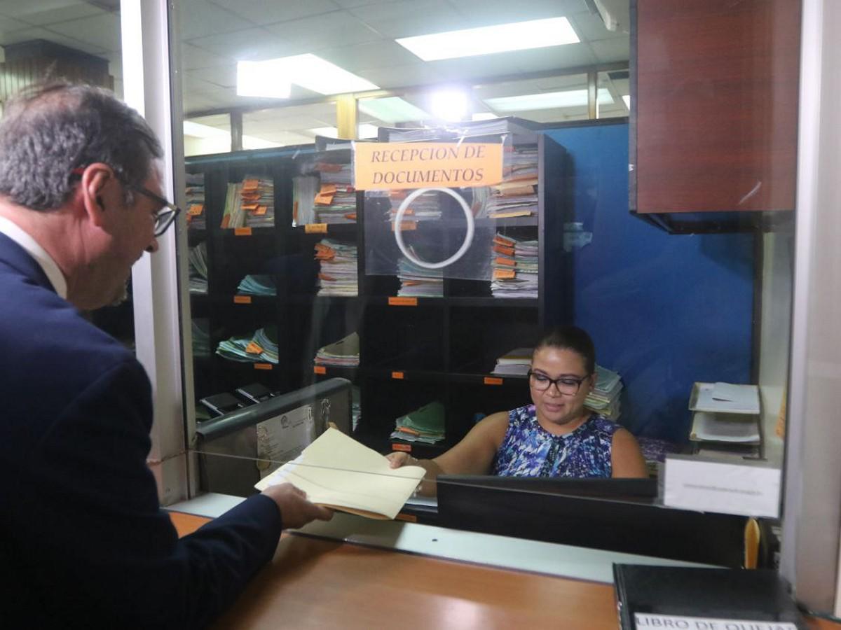 Mario Urquía fue presidente de la Junta Nominadora para la selección de candidatos a magistrados de la Corte Suprema de Justicia.