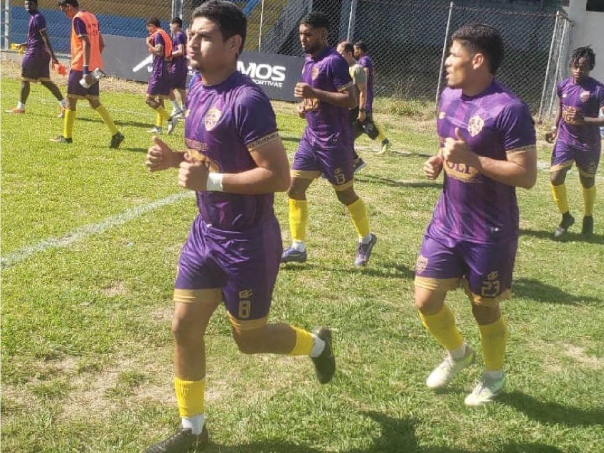 Político debutó en club de Honduras: ingresó al 90’ y esta fue su reacción