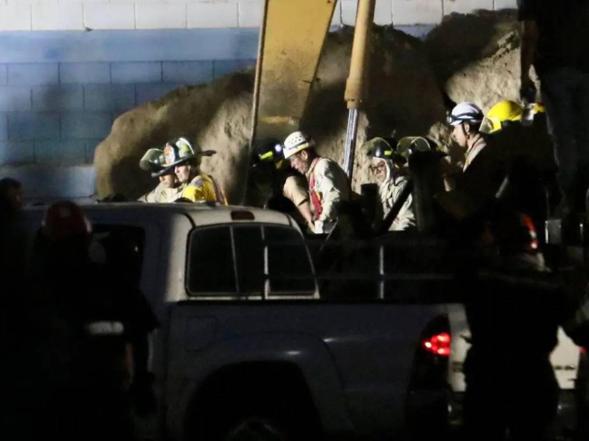 Intensa labor de rescate: bomberos trabajaron más de 40 horas tras derrumbe en Loarque