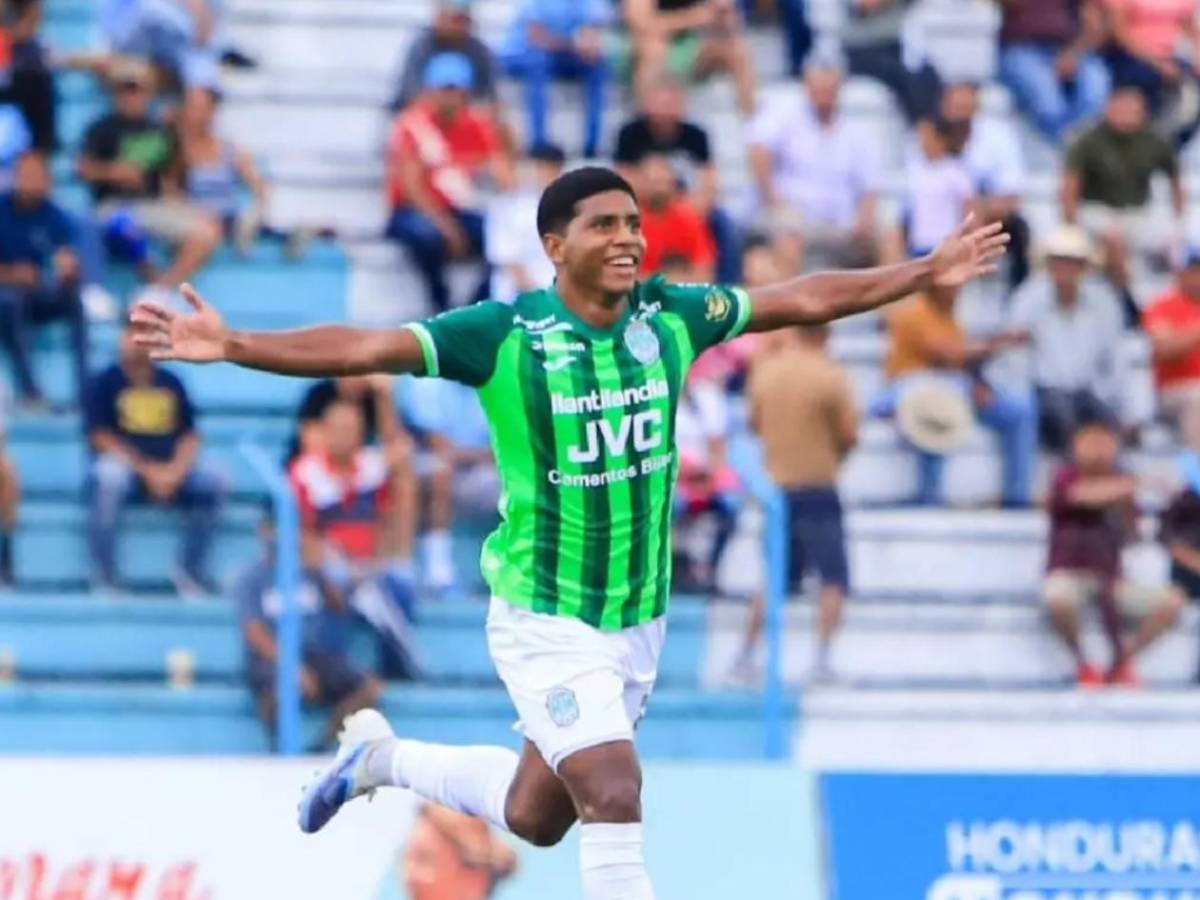 Estos futbolistas se irían del Marathón: Uno al Olimpia y Lavallén decide