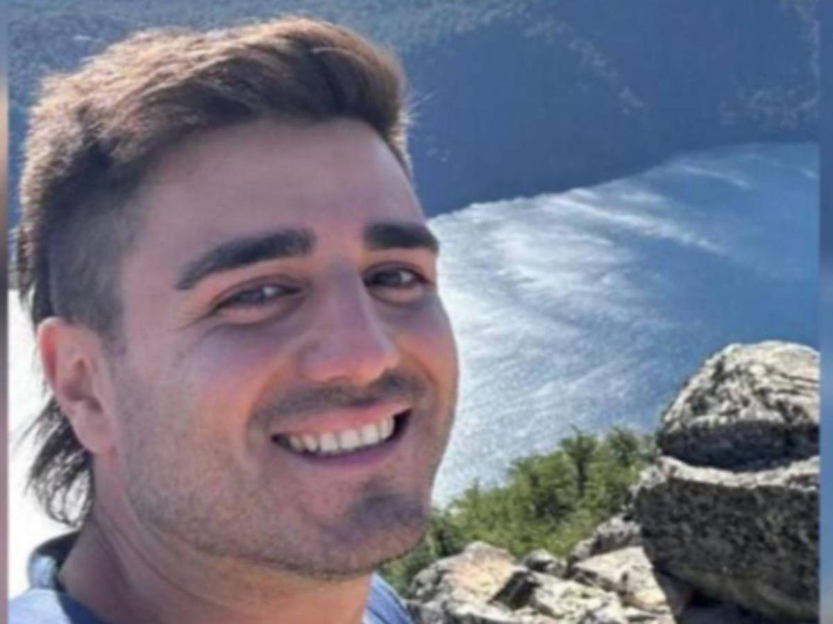 Joven deja misterioso mensaje en la pared de su casa y luego desaparece