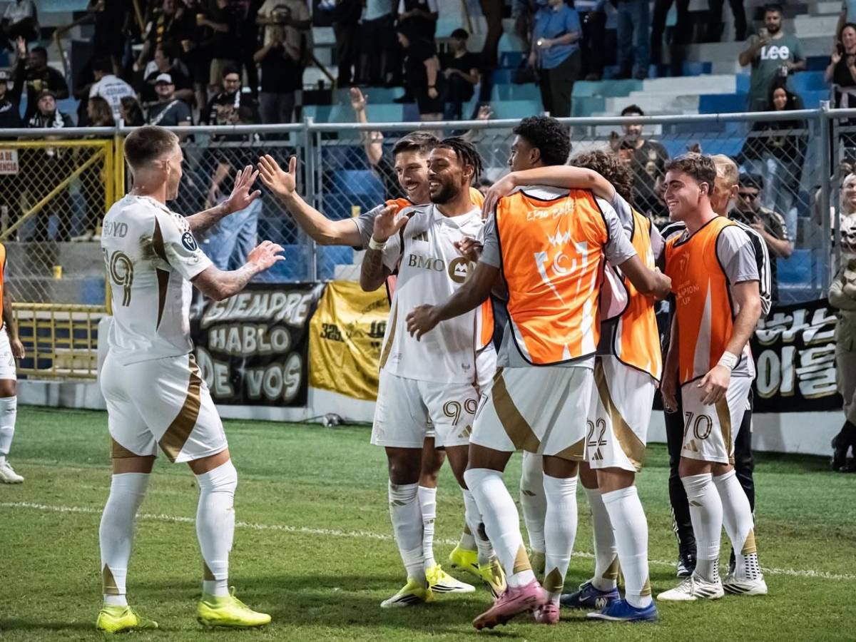 Show de Son, su gesto con hondureño, Lloris cambió camiseta y Real España dio pena