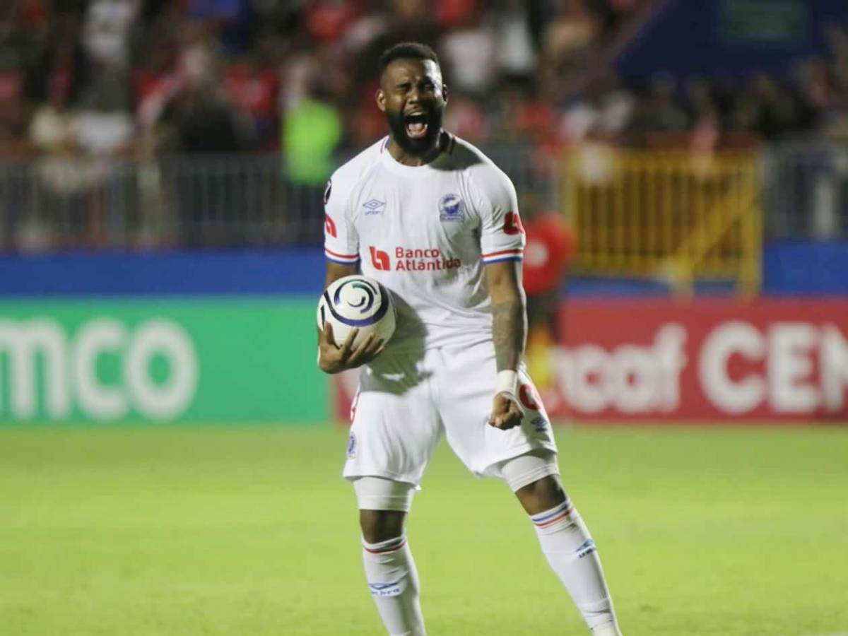 La pelea de Espinel tras eliminación de Olimpia, tristeza y provocador festejo de Cartaginés