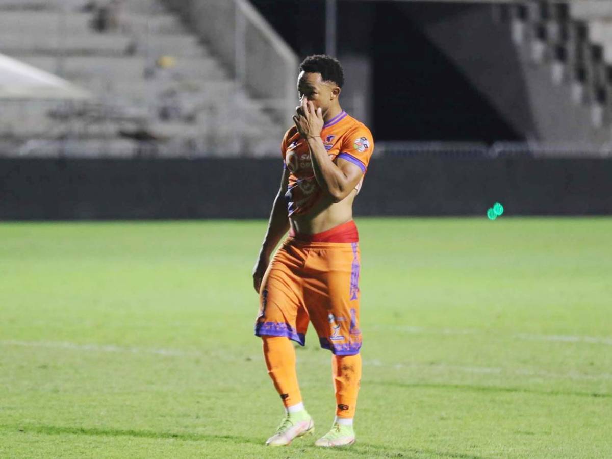 Vuelve a Olimpia tras estar marginado, festejan triunfo y tristeza de UPN